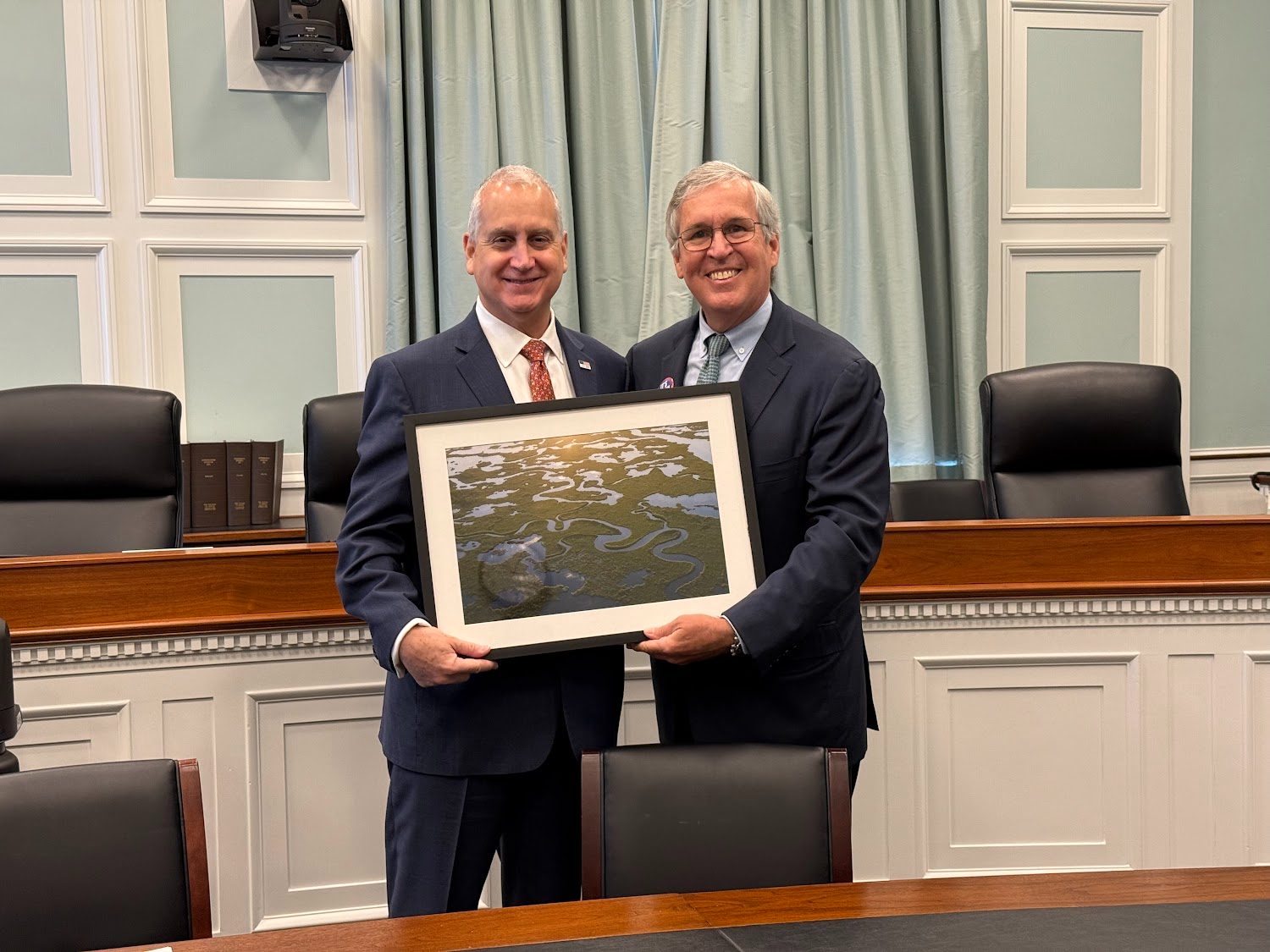 Rep Mario Diaz-Balart with The Everglades Foundation Chairman of the Board of Director Carlos de la Cruz Jr